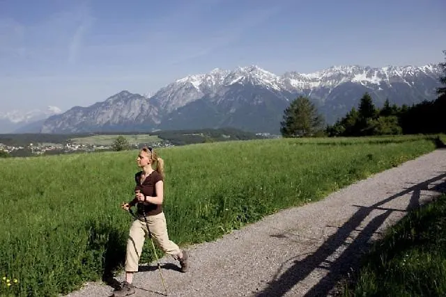 Haus Angelika - Bed & Breakfast - Innsbruck/Igls Austria